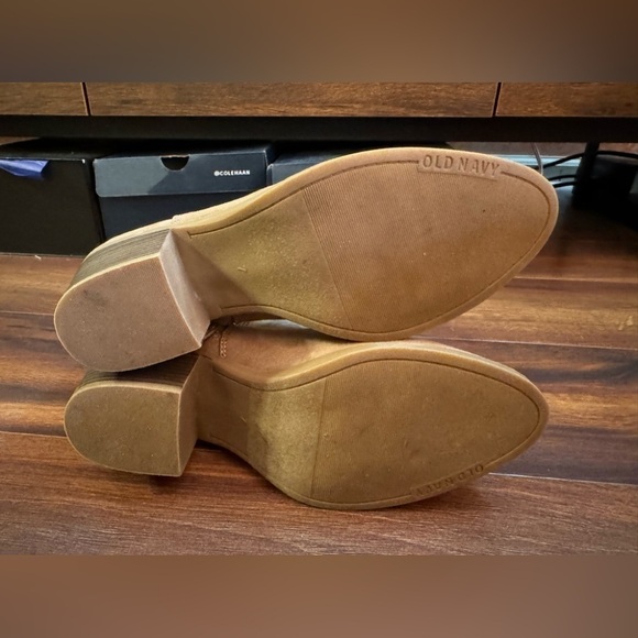 OLD NAVY Western Bootie Mocha latte Size - Picture 9 of 11